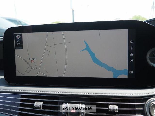 Lexus LS 2024-03 6907733-19