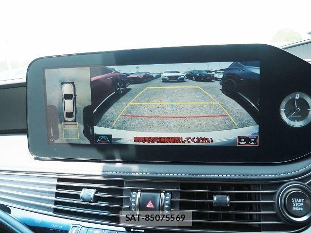 Lexus LS 2024-03 6907733-20