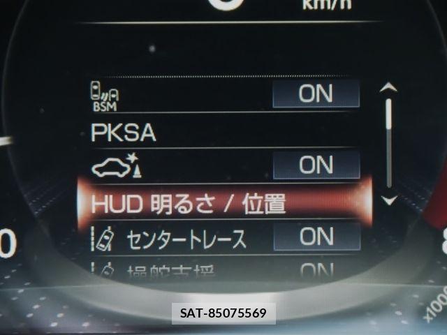 Lexus LS 2024-03 6907733-25