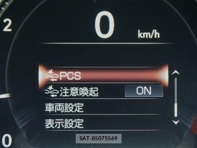 Lexus LS 2024-03 6907733-27