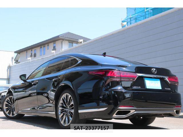 Lexus LS 2022-02 6995090-1