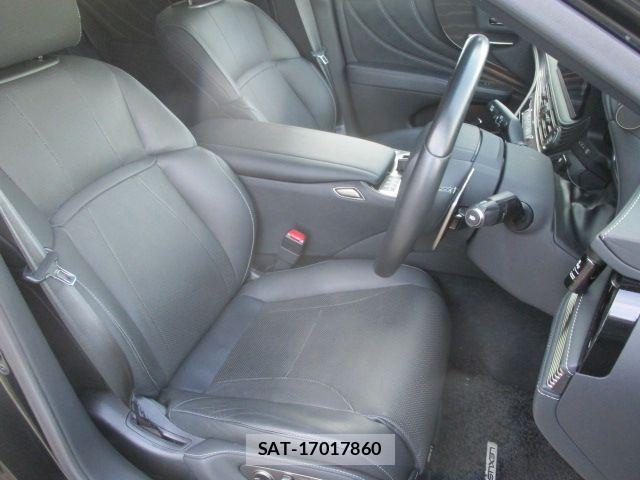 Lexus LS 2022-06 7059260-8