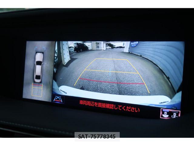 Lexus LS 2018-02 7220980-6