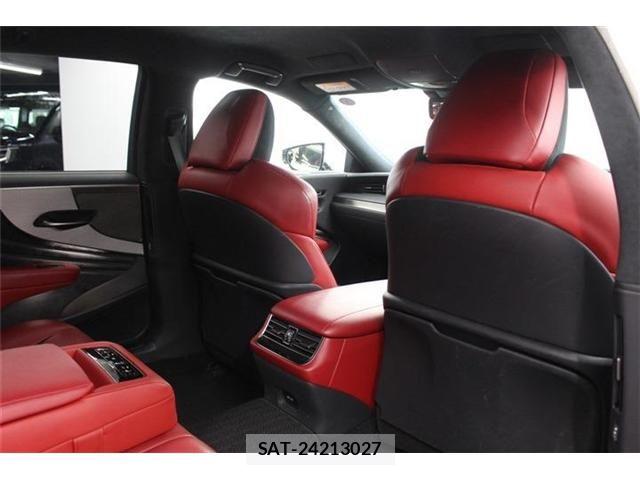 Lexus LS 2018-01 7358499-24