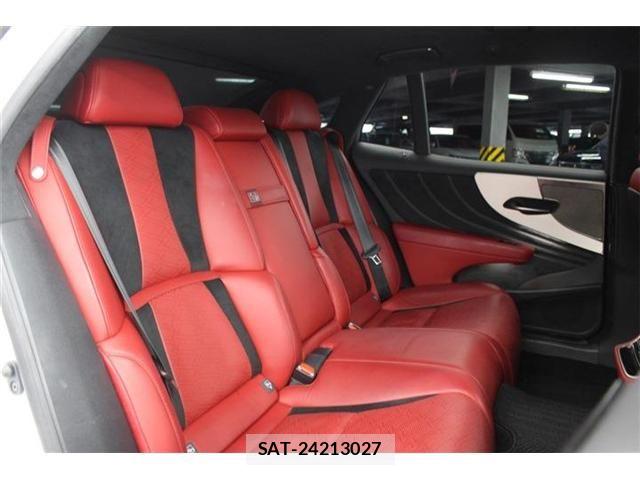 Lexus LS 2018-01 7358499-25