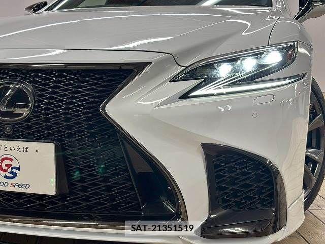 Lexus LS 2018-03 7358493-11