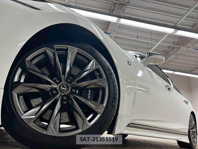 Lexus LS 2018-03 7358493-12