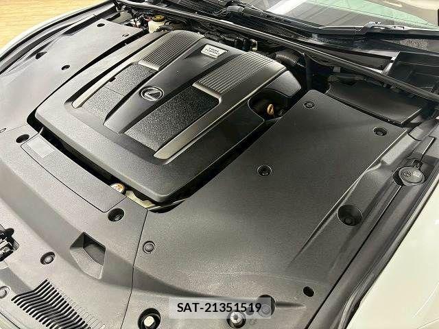 Lexus LS 2018-03 7358493-13