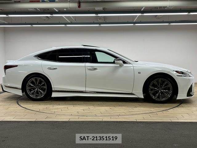 Lexus LS 2018-03 7358493-16