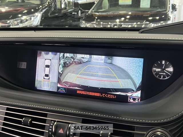 Lexus LS 2018-08 7455407-8