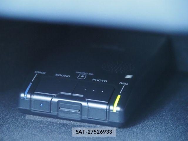 Lexus LS 2018-03 7455409-29