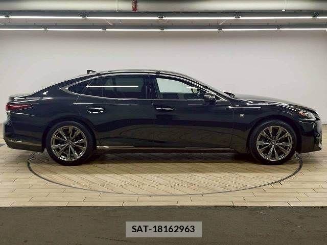 Lexus LS 2018-02 7501275-16