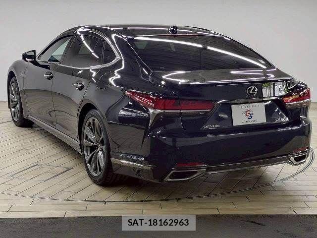 Lexus LS 2018-02 7501275-17