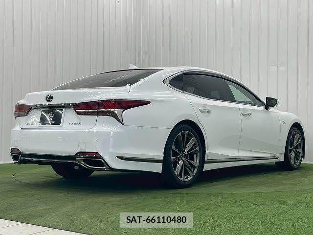 Lexus LS 2018-03 7501274-15