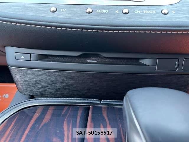 Lexus LS 2019-02 7501273-5