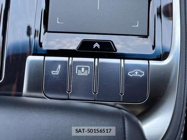 Lexus LS 2019-02 7501273-6