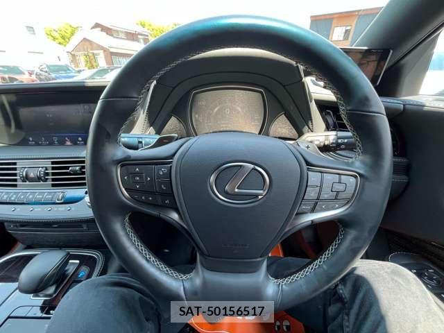 Lexus LS 2019-02 7501273-9