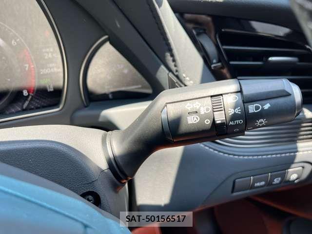 Lexus LS 2019-02 7501273-12