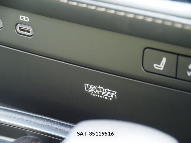 Lexus LS 2023-06 7509030-18