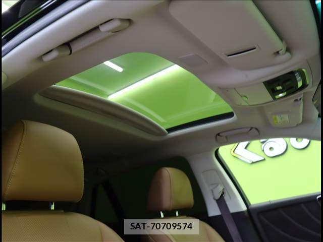 Lexus LS 2018-05 7562358-25