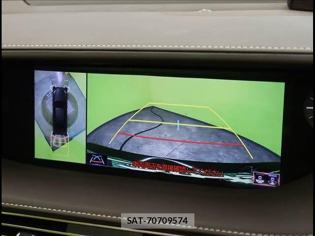 Lexus LS 2018-05 7562358-5
