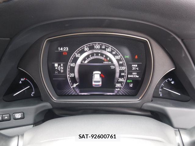 Lexus LS 2018-07 7617664-19