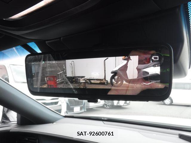 Lexus LS 2018-07 7617664-23