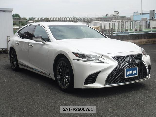 Lexus LS 2018-07 7617664-2