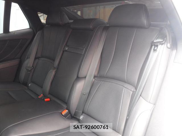 Lexus LS 2018-07 7617664-7