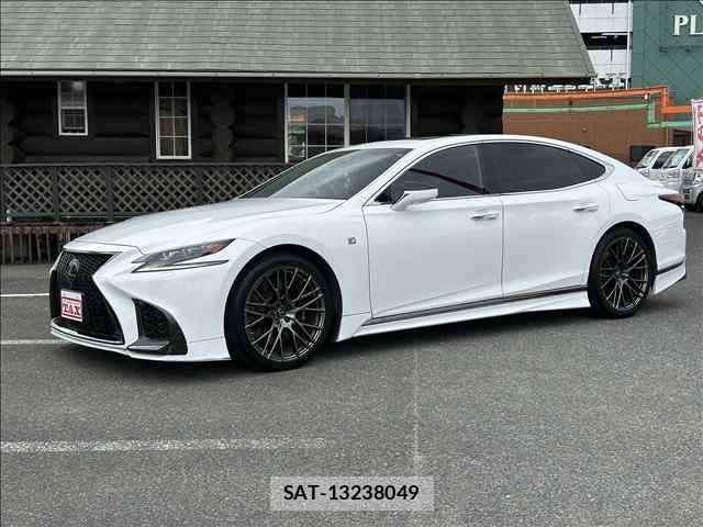 Lexus LS 2020-01 7562356-0