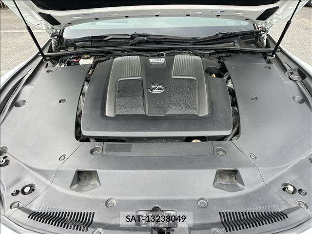 Lexus LS 2020-01 7562356-17