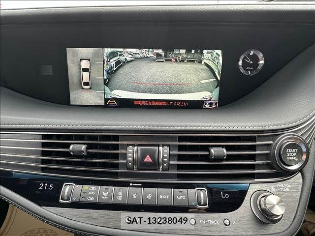 Lexus LS 2020-01 7562356-7