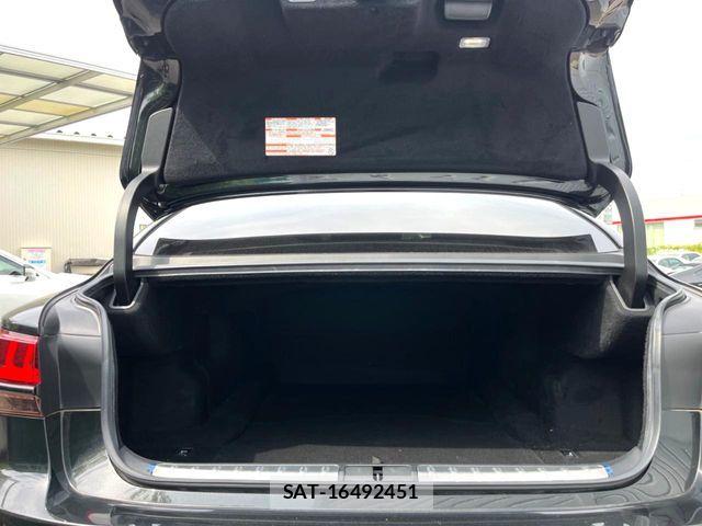 Lexus LS 2021-03 8074343-13