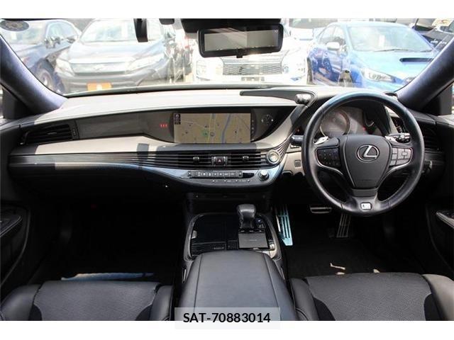 Lexus LS 2018-02 8074348-20