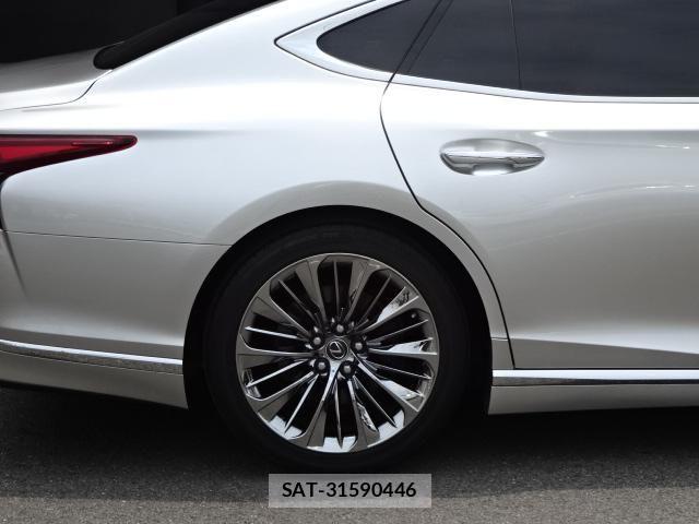 Lexus LS 2021-06 8074344-9