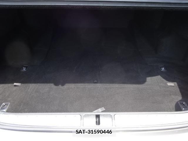 Lexus LS 2021-06 8074344-19