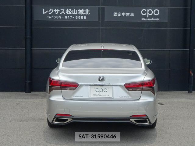Lexus LS 2021-06 8074344-4