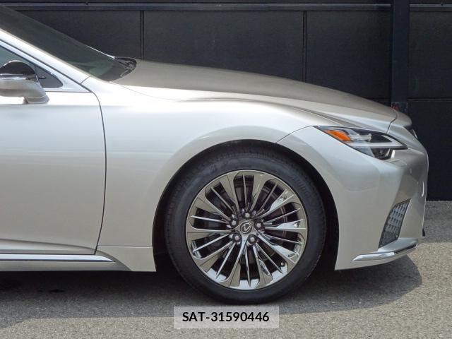 Lexus LS 2021-06 8074344-8