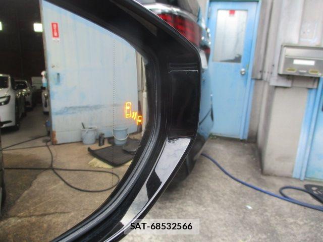 Lexus LS 2019-05 8100140-29