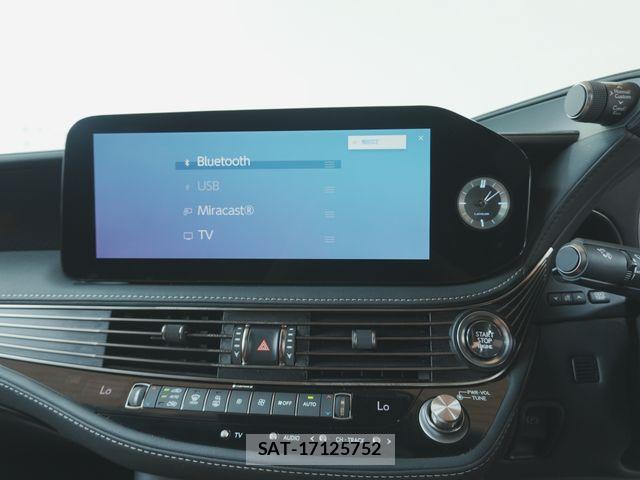 Lexus LS 2023-09 8100138-10