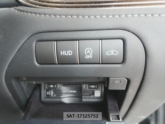 Lexus LS 2023-09 8100138-14