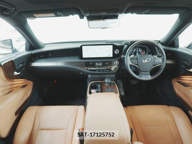 Lexus LS 2023-09 8100138-5