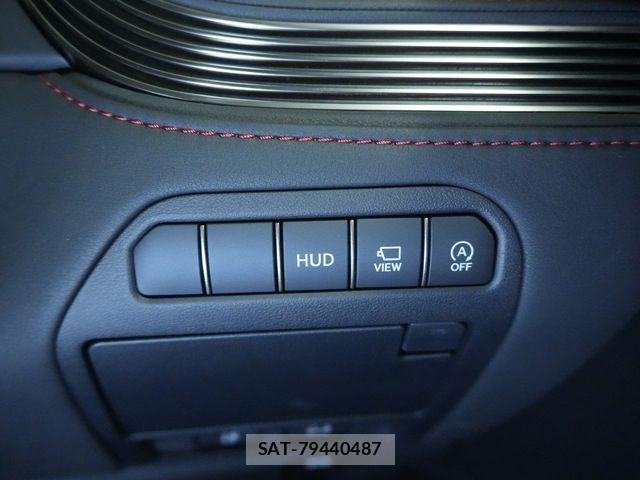 Lexus LS 2021-06 8100139-18