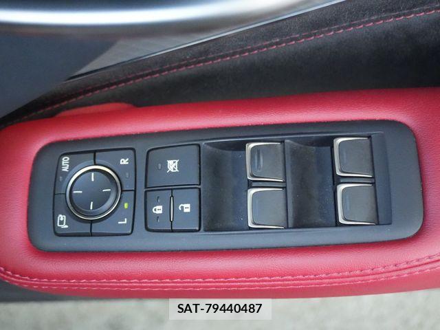 Lexus LS 2021-06 8100139-21