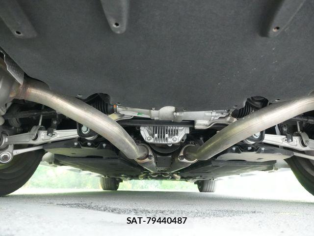 Lexus LS 2021-06 8100139-24