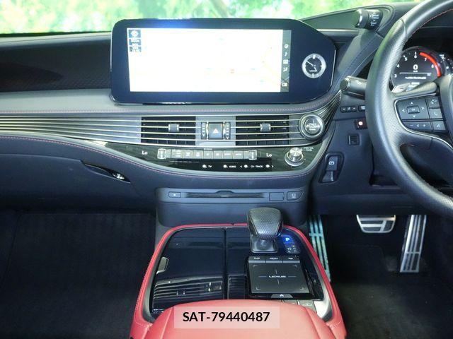 Lexus LS 2021-06 8100139-6
