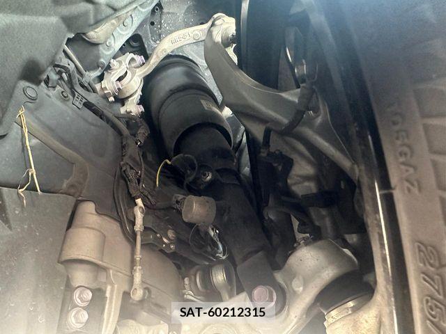 Lexus LS 2021-01 8131009-19