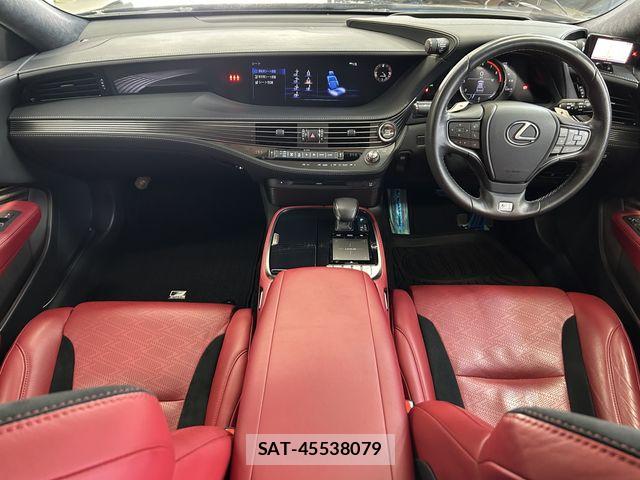 Lexus LS 2018-01 8208385-9