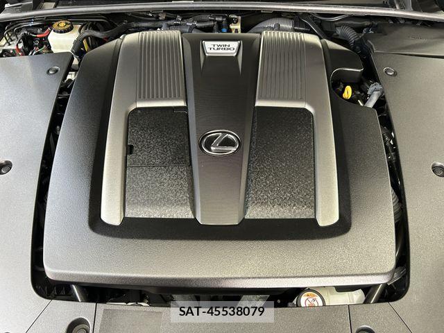 Lexus LS 2018-01 8208385-14