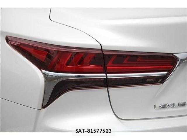 Lexus LS 2018-02 8336563-27